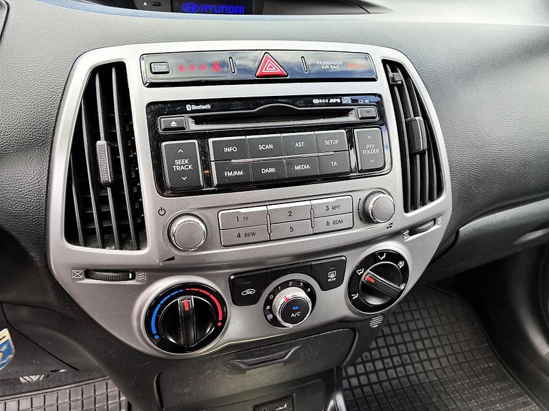 Hyundai i20 63kW FAMILI,GO,TAŽNÉ           - fotka 6 z 14
