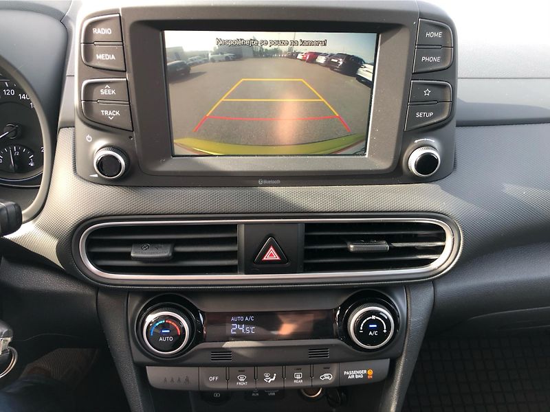 Hyundai Kona 1,6 CRDI 4x4 AT - fotka 20 z 27