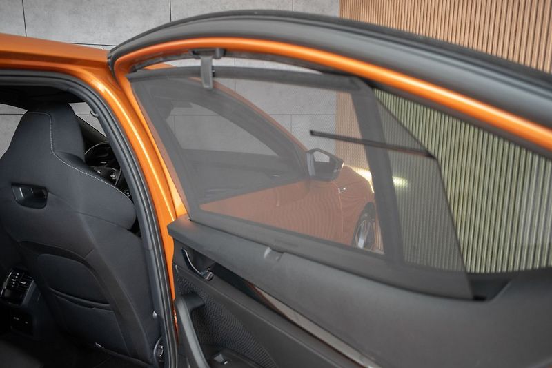 Škoda Octavia 2.0 TSI SPORTLINE*DCC*4x4*ČR - fotka 16 z 57