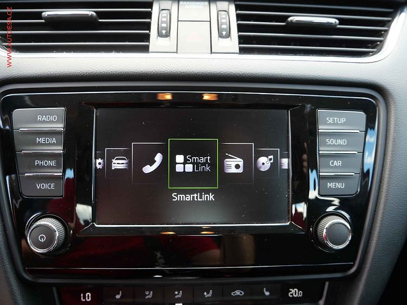 Škoda Octavia (2016) 1.4 TSi, ČR, Style, DSG - fotka 19 z 22