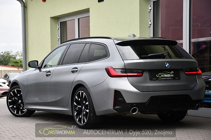 BMW Řada 3 320D xDrive M-SPORT ČR 1.M - fotka 3 z 60