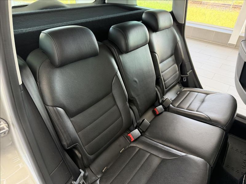 Škoda Yeti 2,0 TDi Outdoor 4x4, xeno/LED - fotka 28 z 33
