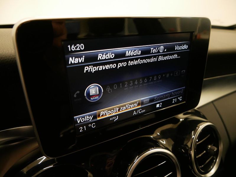Mercedes-Benz Třídy C - fotka 20 z 25