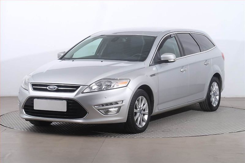 Ford Mondeo (2011) 1.6 EcoBoost, Serv.kniha, Navi - fotka 2 z 17