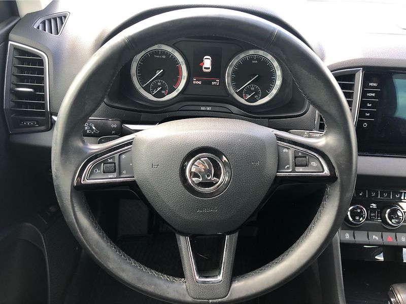 Škoda Karoq 1,5TSi 110kW STYLE PLUS COMFOR - fotka 18 z 30