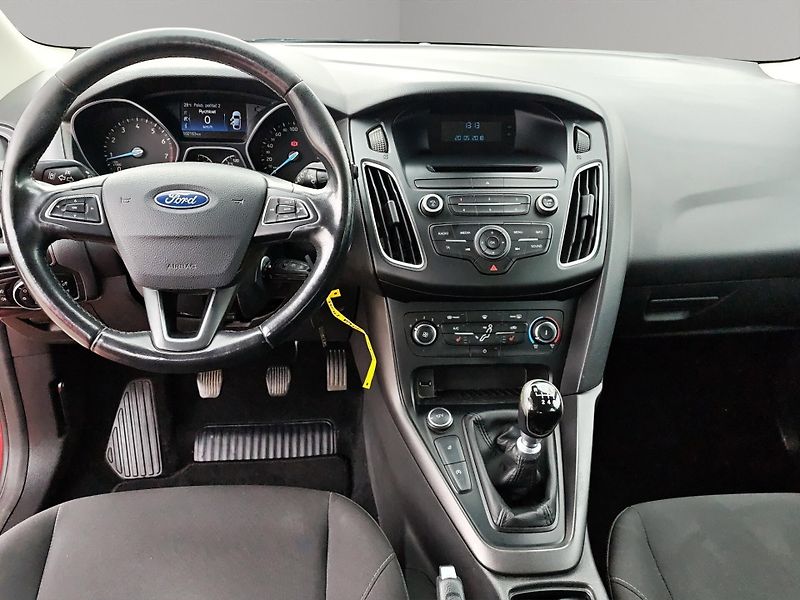 Ford Focus (2016) Trend čr. 1,0 ecoboost 125k pr - fotka 14 z 15