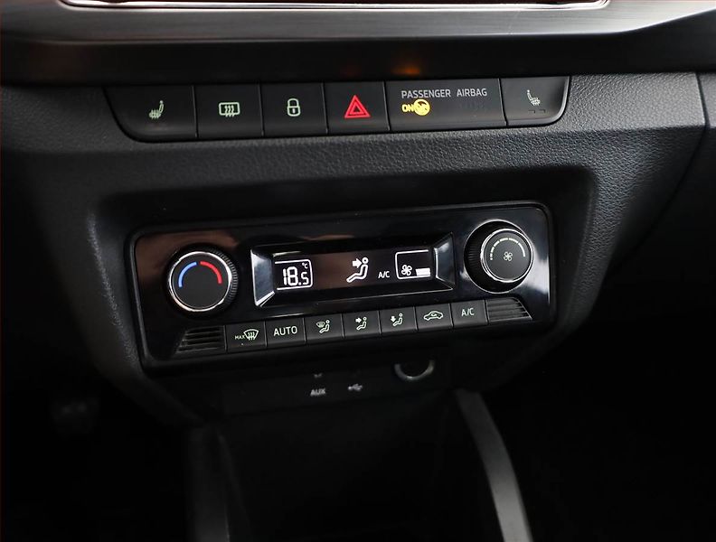 Škoda Fabia (2016) Style 1.4 TDI, Serv.kniha - fotka 9 z 16