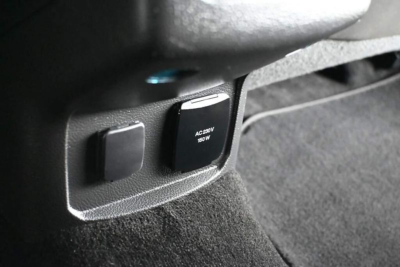 Ford Mondeo (2022) 2.0 VIGNALE 140 KW LED Tažné 8 - fotka 26 z 43