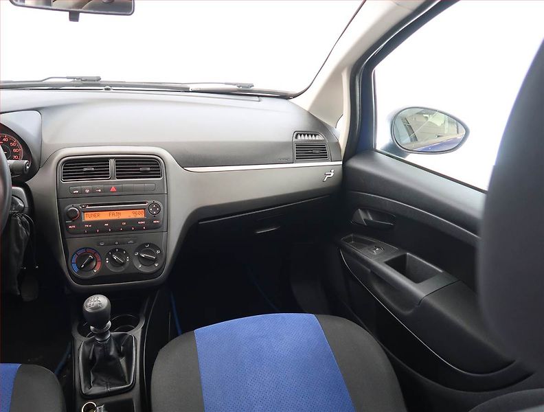 Fiat Grande Punto (2008) 1.4, za skvělou cenu - fotka 8 z 16