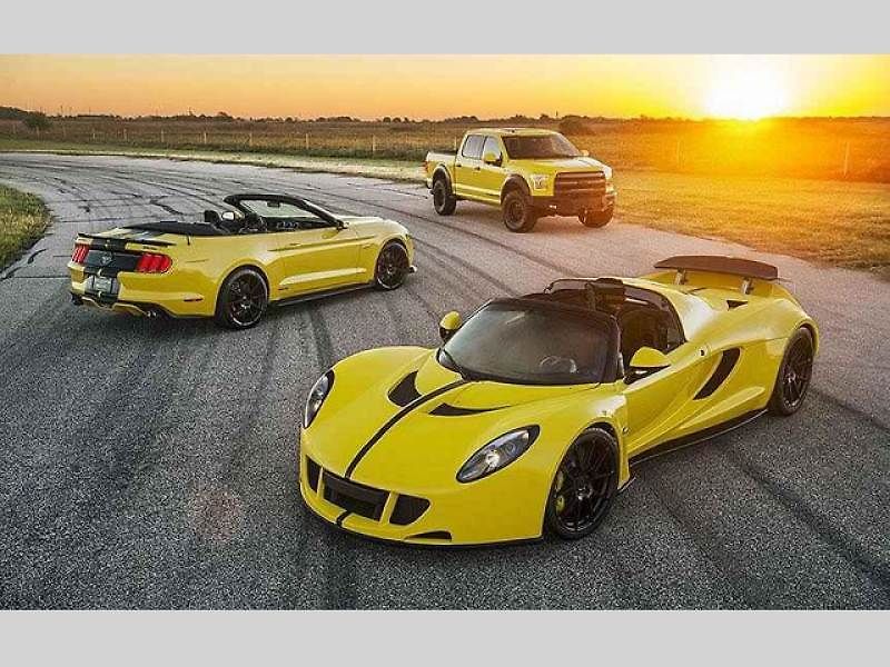 Hennessey Venom GT Spyder.
