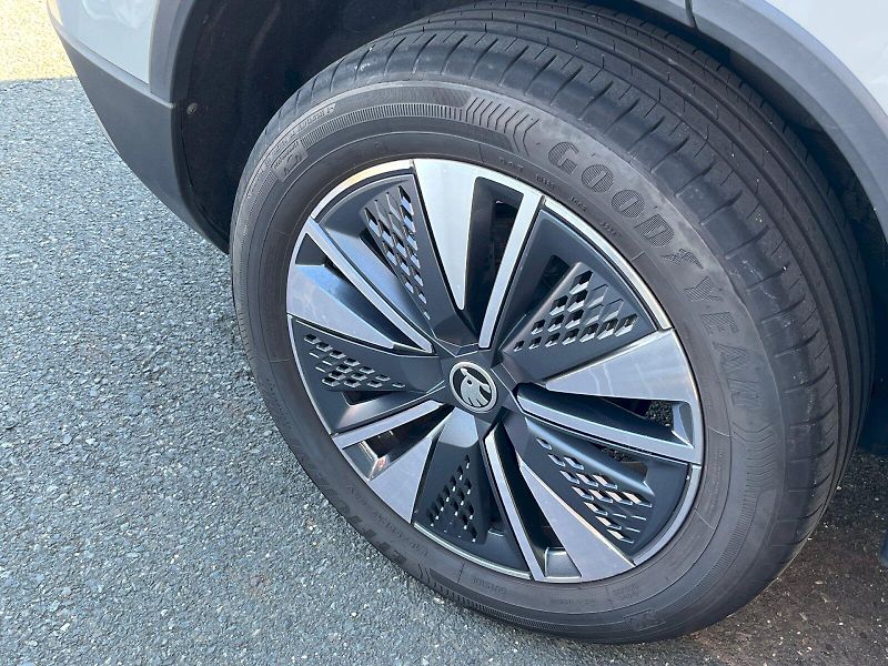 Škoda Karoq (2024) Drive 1.5TSi 110kW 7°automatic - fotka 29 z 30