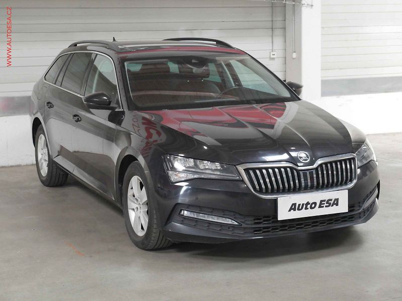 Škoda Superb (2019) 1.6 TDi, Style, DSG, LED - fotografie inzerátu