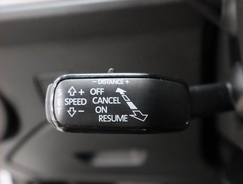 Seat Leon (2016) Style 2.0 TDI FR, Automat - fotka 18 z 19