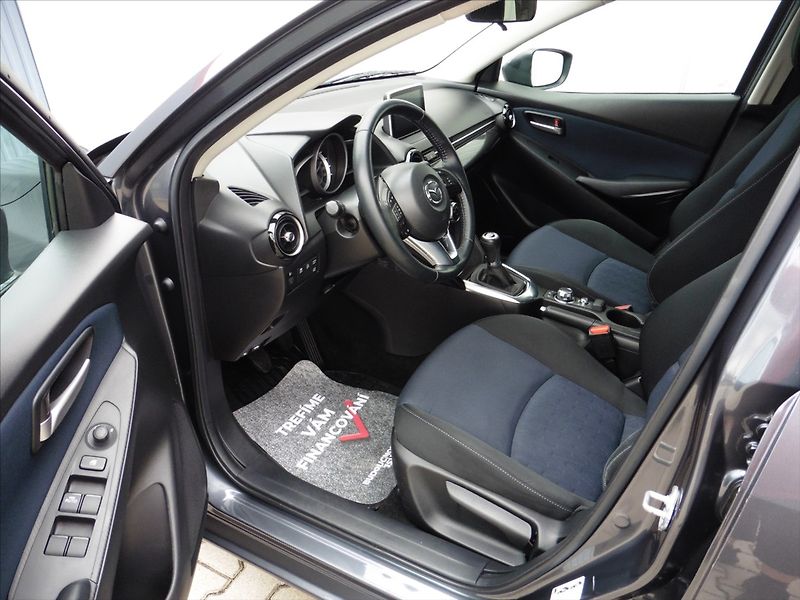 Mazda 2 1,5 Skyactiv Takumi - fotka 7 z 16