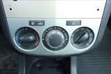 Opel Corsa 1,2 i, ČR, SERVIS.KN., KLIMA. - náhled 23