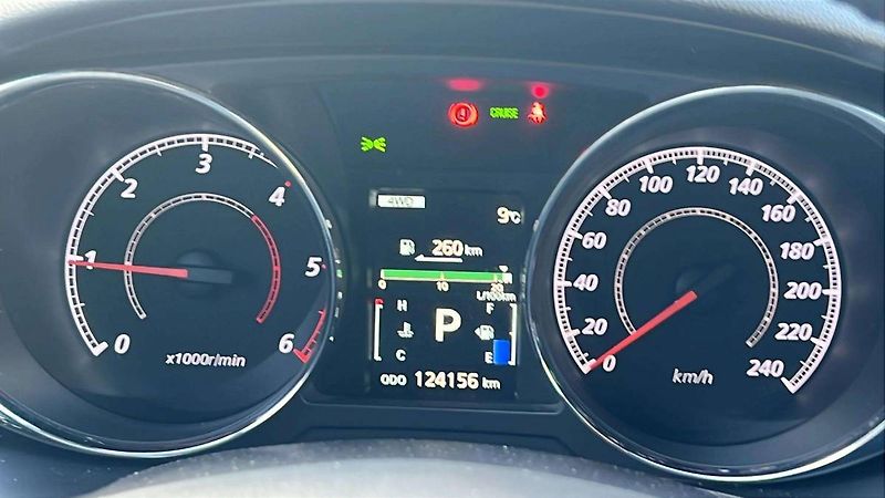Mitsubishi ASX 2.2 Di-D (110kW) 4WD AT6/8234 - fotka 18 z 50
