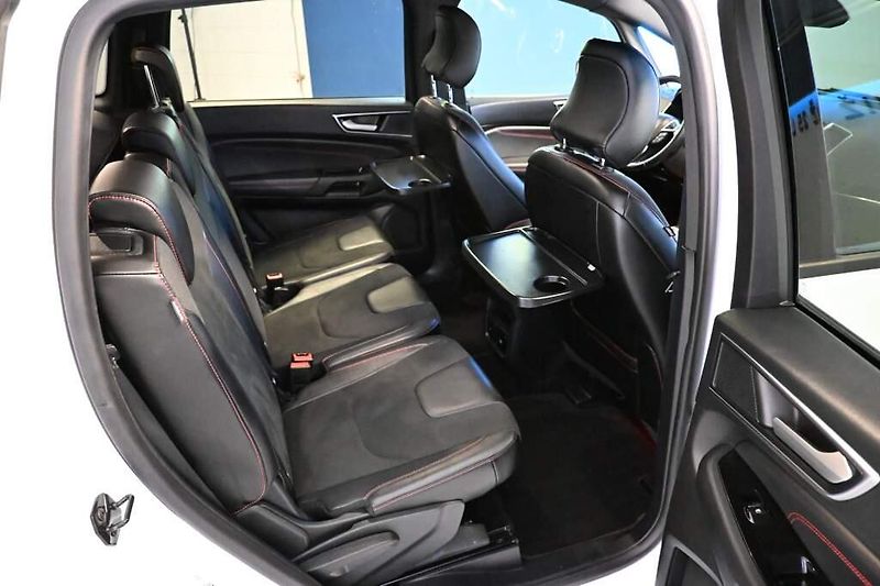 Ford S-MAX (2020) 2.0 ST-LINE 7 Míst LED ACC Web - fotka 9 z 38