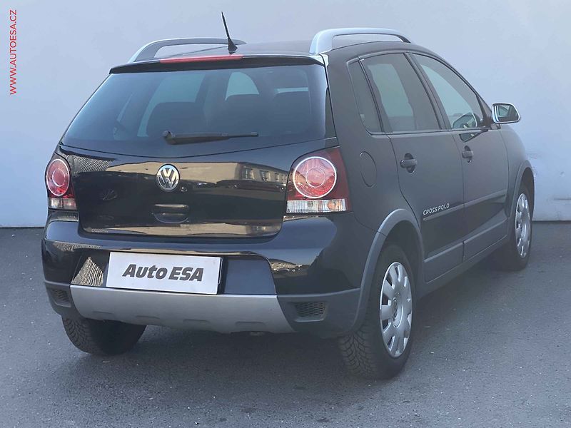 Volkswagen Polo (2008) 1.4i 16v, CROSS - fotka 4 z 15