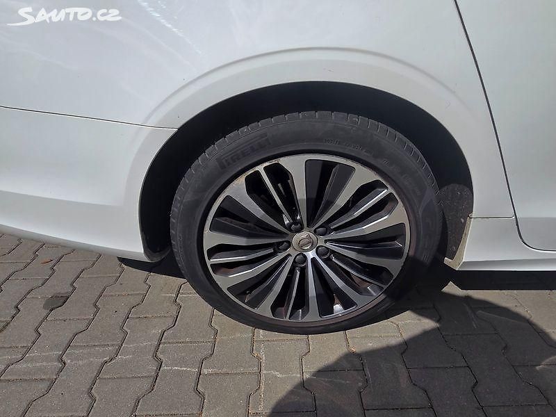 Volvo V90 (2019) servis Volvo, 100% dámské, Top - fotka 16 z 20