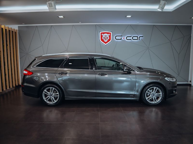 Ford Mondeo 2.0TDCi Titanium 132kw AWD - fotka 4 z 26