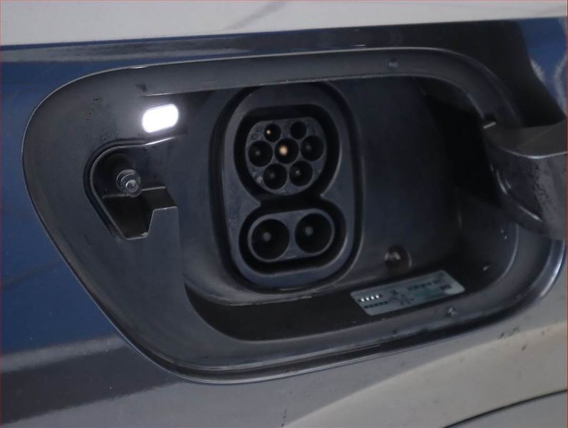 Volkswagen ID.4 (2020) Pro Perf. (82 kWh), SoH 91% - fotka 26 z 27