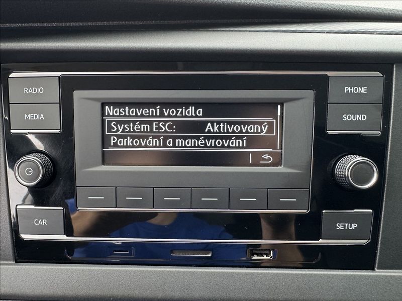 Volkswagen Transporter 2,0 TDI L1H1 DPH 1.maj původČR - fotka 44 z 50