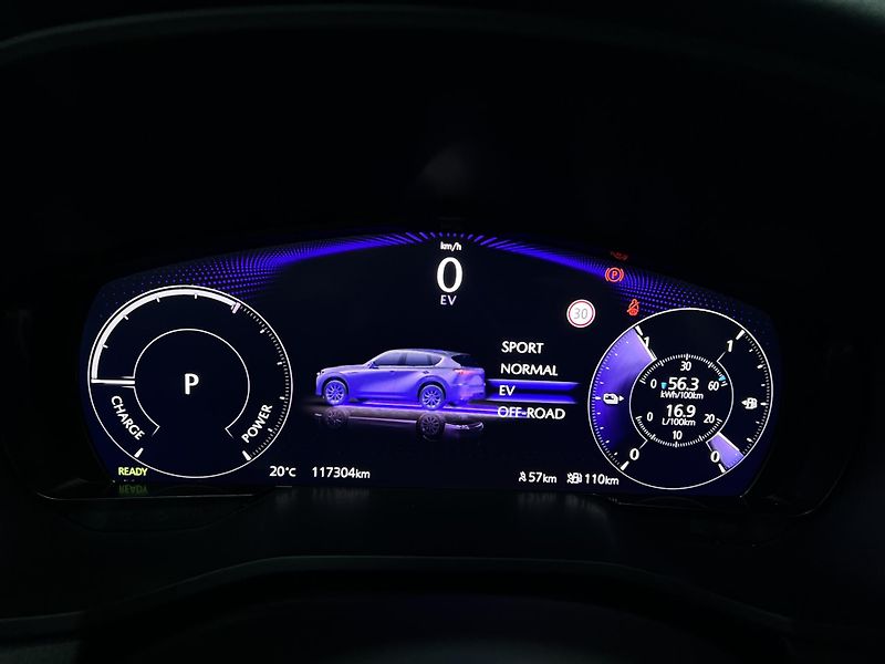 Mazda CX-60 2.5 e-Skyactiv PHEV 241 kW 4x4 - fotka 22 z 41