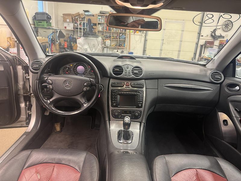 Mercedes-Benz CLK 240 Avantgarde  - fotka 8 z 18