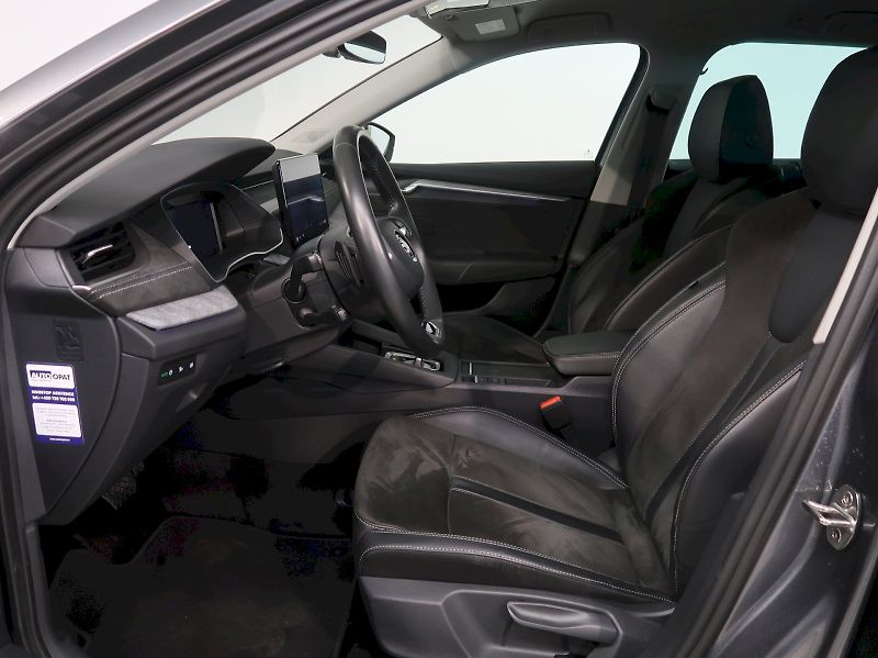 Škoda Octavia (2024) SELECTION 2.0TDI 110KW DSG LED - fotka 13 z 43