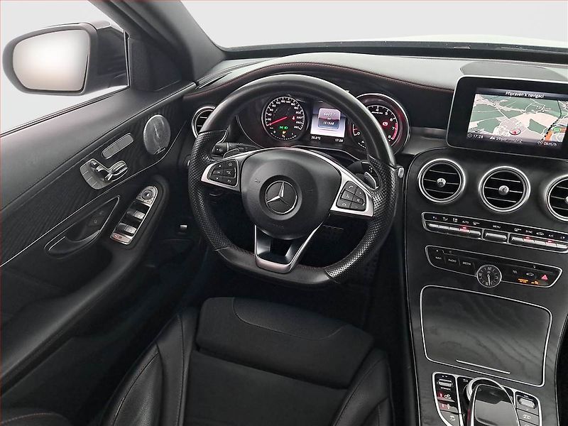 Mercedes-Benz Třídy C (2018) AMG Style C 43 AMG 4MATIC - fotka 7 z 23