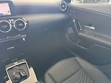 Mercedes-Benz CLA (2025) CLA 200 Shooting Brake NAVI  - náhled 13
