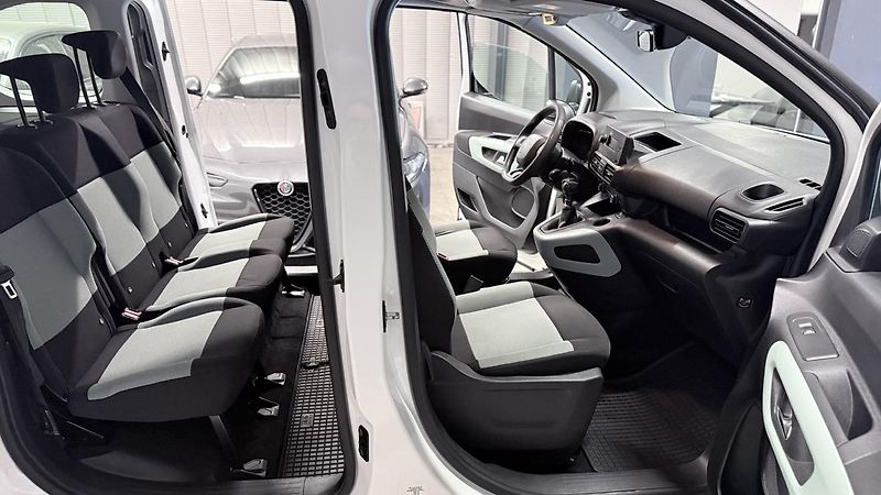 Citroën Berlingo (2020) 1.2IT LIVE,110PS?ČR,ZÁRUKA!! - fotka 17 z 36