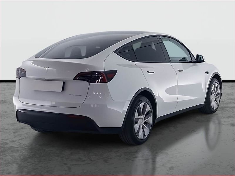 Tesla Model Y (2023) Long Range AWD 79kWh, SoH 91% - fotka 5 z 22