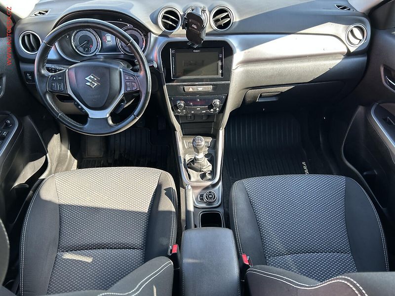 Suzuki Vitara (2019) 1.4T Allgrip, ČR, Allgrip - fotka 8 z 18