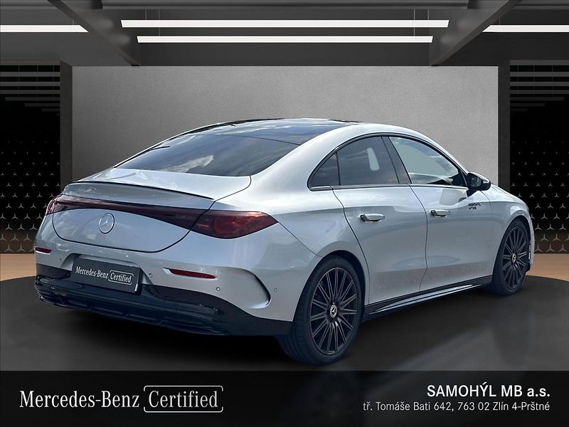 Mercedes-Benz CLA 200 4MATIC AMG linie - fotka 4 z 12