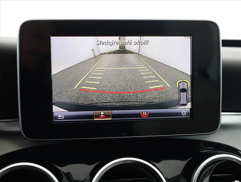 Mercedes-Benz Třídy C (2017) C 250 d 4MATIC, 4X4, Automat - fotka 13 z 21