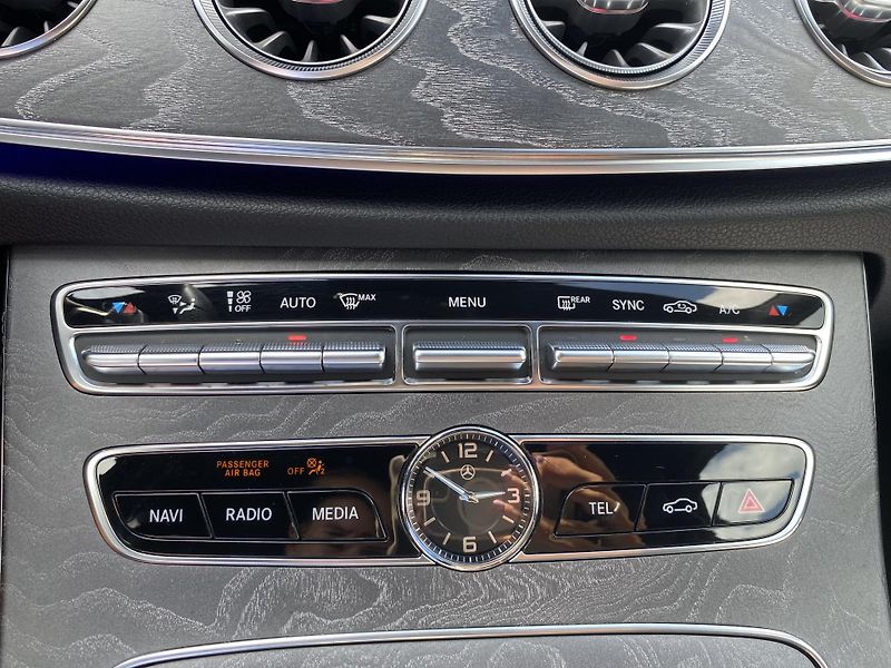 Mercedes-Benz CLS 350d 4M AMG - fotka 26 z 28