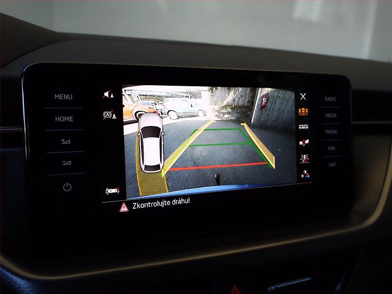 Škoda Scala (2023) Style 1.0 TSI, Serv.kniha - fotka 15 z 19