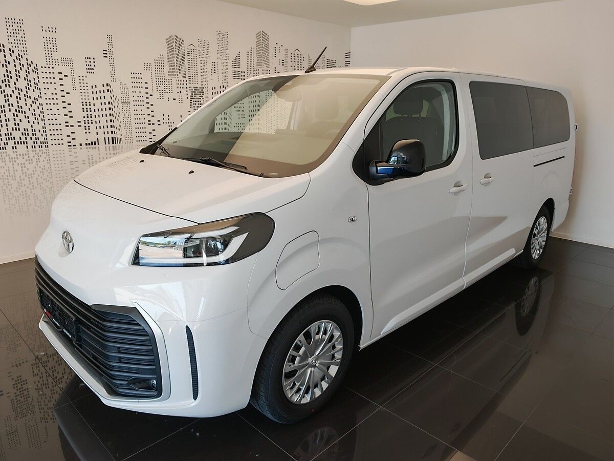 Toyota ProAce Verso 2.0L Diesel - 4x2 - 8 AT - L1