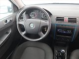 Škoda Fabia (2005) 1.4 16V, nová STK - náhled 7