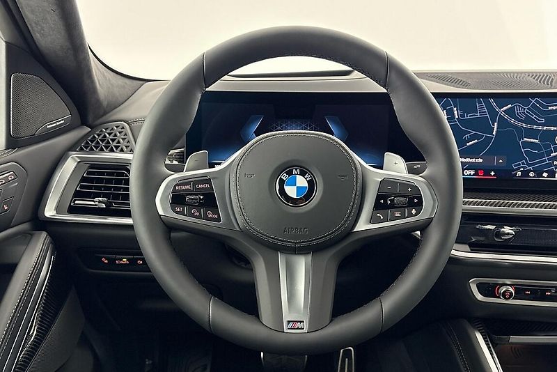 BMW X6 xDrive40d - fotka 22 z 27