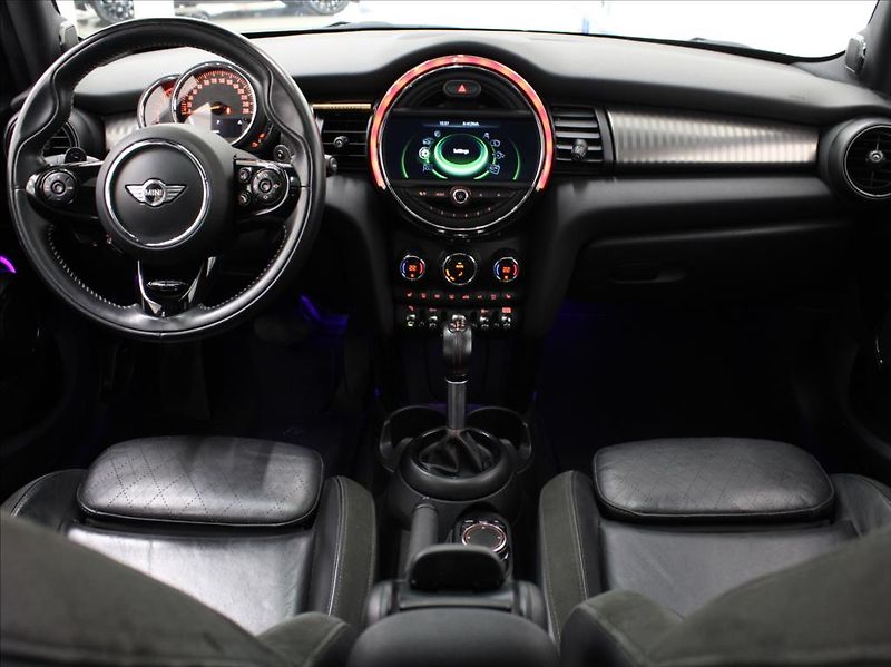 Mini Cooper S 2,0 T.141kW H/K Pano. 2xSady k - fotka 8 z 26