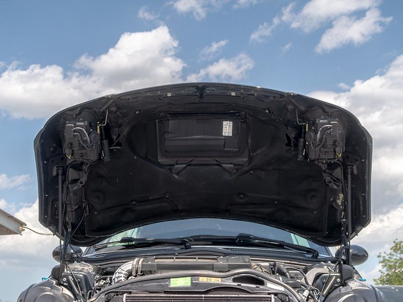 Mini Cooper S (2005) 1.6T 125KW – HARMAN KARDON - fotka 34 z 37