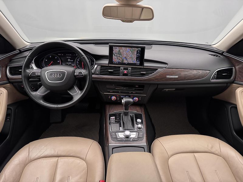 Audi A6 ALLROAD QUATTRO 3.0 TDI AUT - fotka 2 z 35