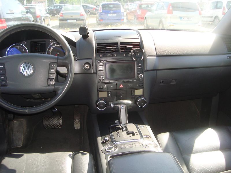 Volkswagen Touareg (2005) 3,0TDI - fotka 10 z 21