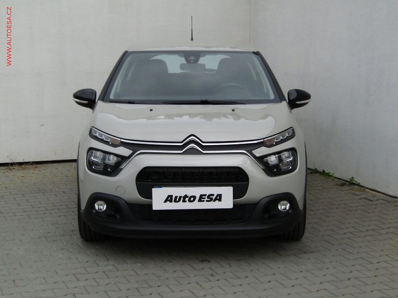 Citroën C3 (2021) 1.2 - fotka 2 z 3