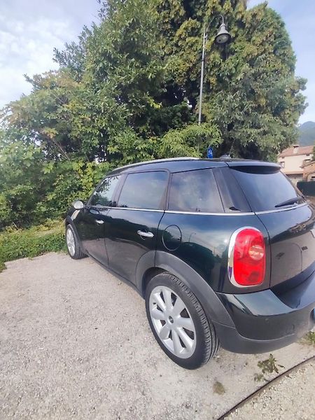 Mini Countryman 1.6 D 4X4 VYHŘ.SEDAD/PANORAMA - fotka 6 z 27