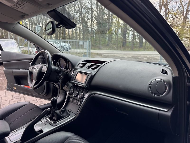 Mazda 6 (2012) 2.2 MZR-CD Sport - fotka 17 z 29