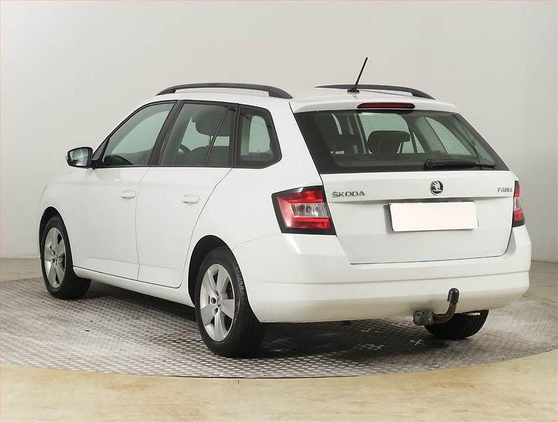 Škoda Fabia (2016) 1.2 TSI - fotka 4 z 16