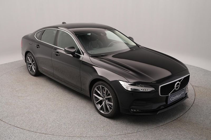 Volvo S90 T6 AWD MOMENTUM AUT 1.maj - fotka 13 z 53
